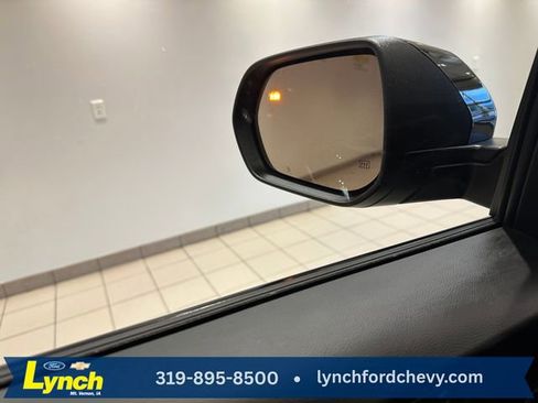 Used 2025 Chevrolet Equinox RS w/ Safety and Technology Package AWD/4WD image 15