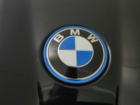 Used 2024 BMW i5 eDrive40i w/ M Sport Package RWD image 47