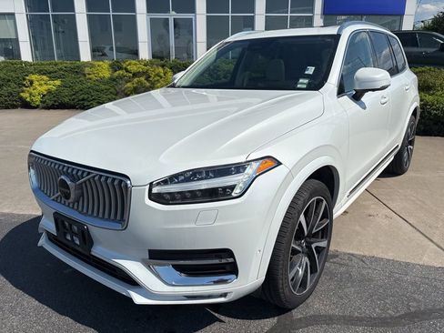 Used 2023 Volvo XC90 B6 Plus w/ Protection Package Premier AWD/4WD image 2