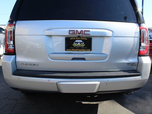 Used 2015 GMC Yukon SLT w/ Open Road Package AWD/4WD image 16