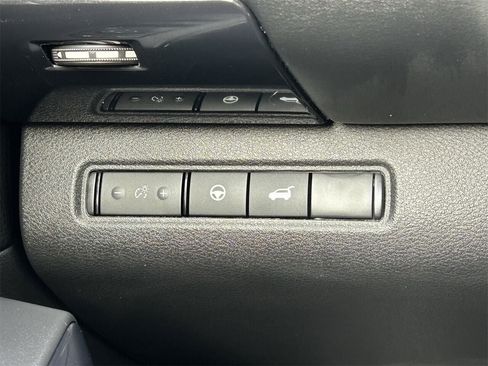New 2026 Nissan Pathfinder SV FWD image 41