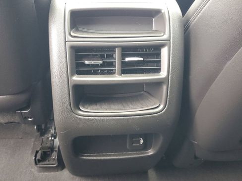 Certified 2019 Cadillac XT5 Luxury AWD/4WD image 13