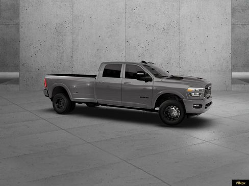 New 2026 RAM 3500 Limited image 10