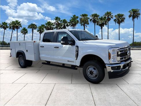 New 2026 Ford F350 XL w/ XL Chrome Package AWD/4WD image 1