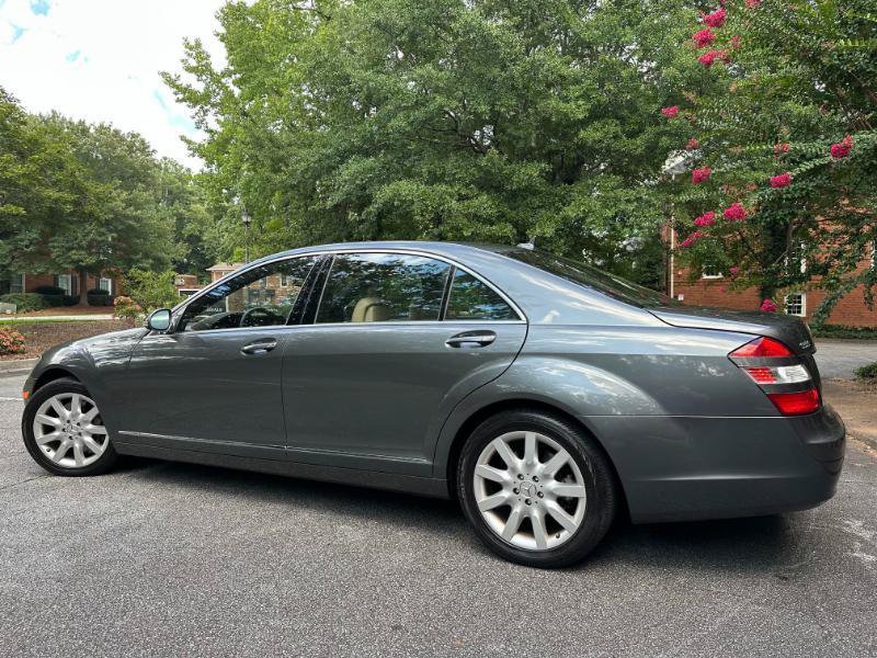 Used 2007 Mercedes-Benz S 550 4MATIC image 9