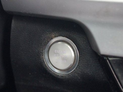 Used 2020 Kia Telluride S w/ S 8 Passenger Seating Package image 9