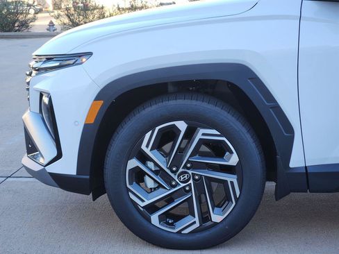 New 2026 Hyundai Tucson Limited w/ Tow & Go Package FWD image 5