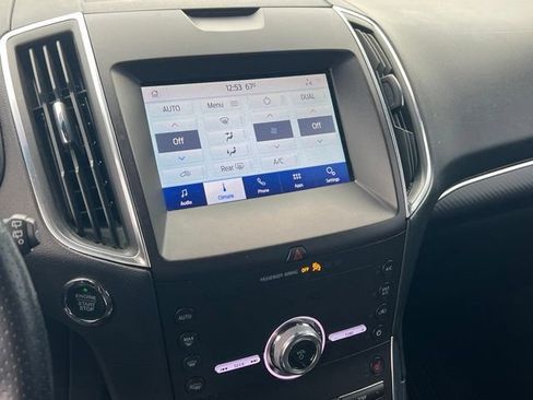 Used 2020 Ford Edge ST w/ Cold Weather Package AWD/4WD image 13