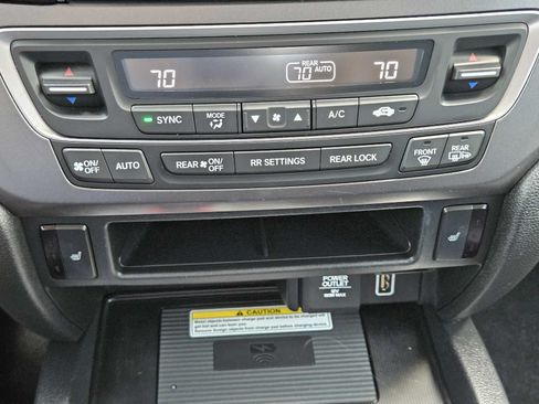 Used 2022 Honda Pilot Special Edition image 19