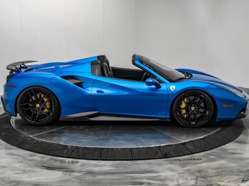 Used 2017 Ferrari 488 Spider RWD image 27