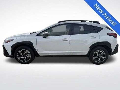 Certified 2024 Subaru Crosstrek 2.0i Premium w/ Crosstrek Mirror Package AWD/4WD image 4