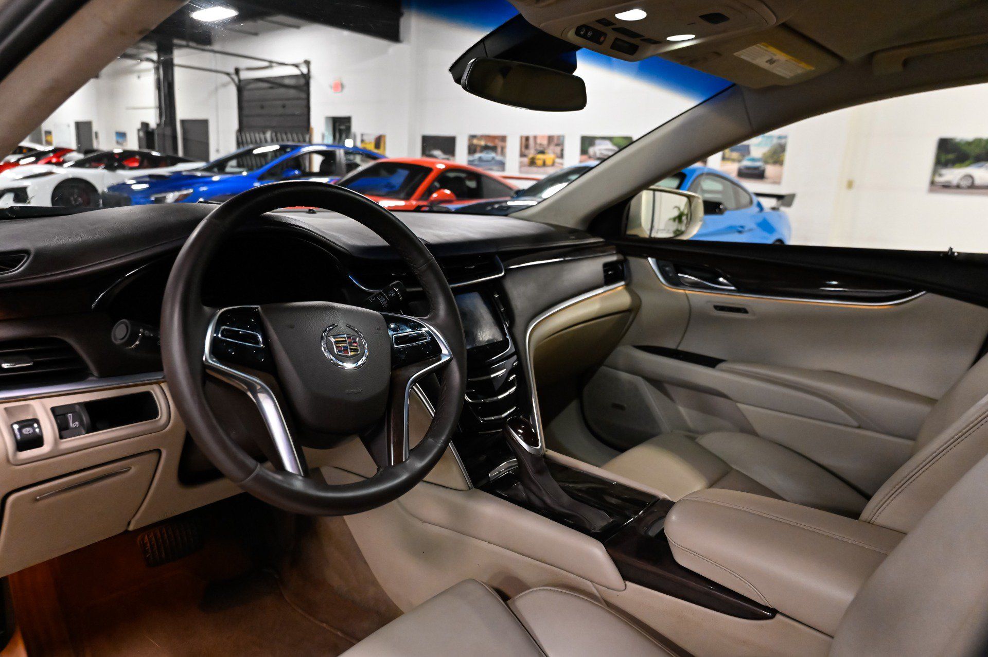Used 2015 Cadillac XTS Luxury w/ Driver Awareness Package AWD/4WD image 5