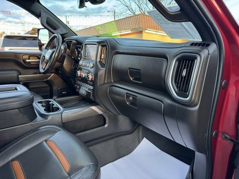 Used 2020 GMC Sierra 2500 AT4 w/ AT4 Premium Package image 14
