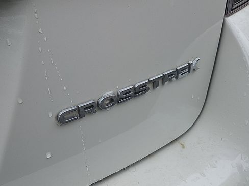Used 2021 Subaru Crosstrek 2.5i Limited w/ Moonroof Package 2 AWD/4WD image 5