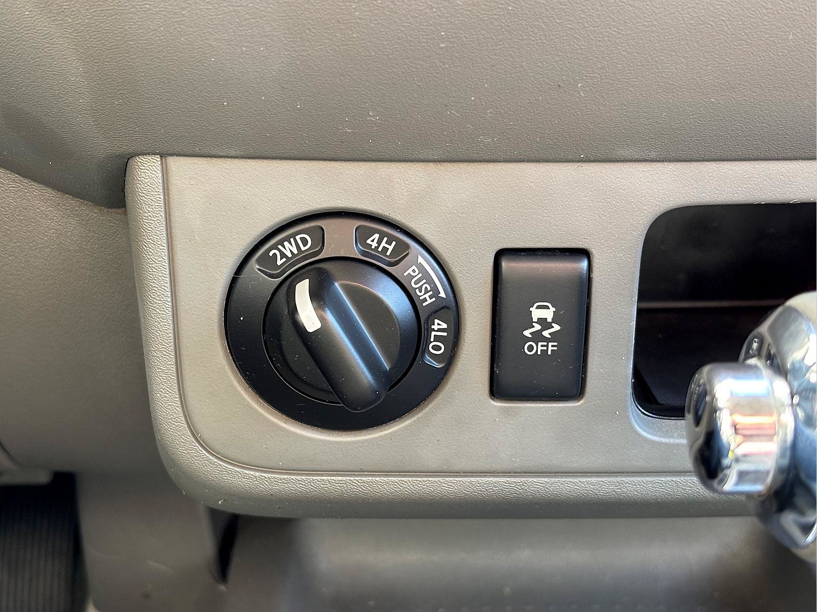 Used 2018 Nissan Frontier SV AWD/4WD image 22