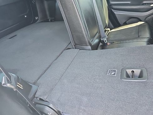 New 2025 Jeep Grand Cherokee Altitude image 10