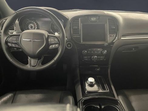 Used 2023 Chrysler 300 S w/ Comfort Group RWD image 10