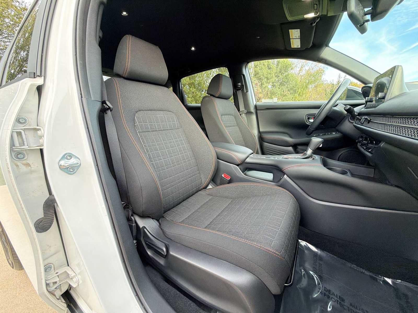 Used 2024 Honda HR-V Sport image 18