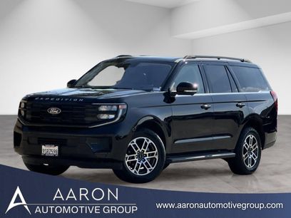 Used 2025 Ford Expedition Active