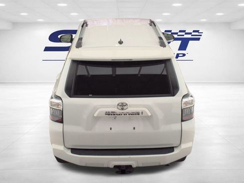 Used 2024 Toyota 4Runner SR5 image 6