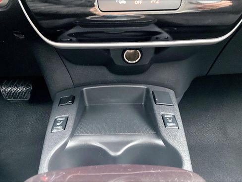 Used 2014 Nissan Leaf SV w/ LED & Quick Charge Package image 14