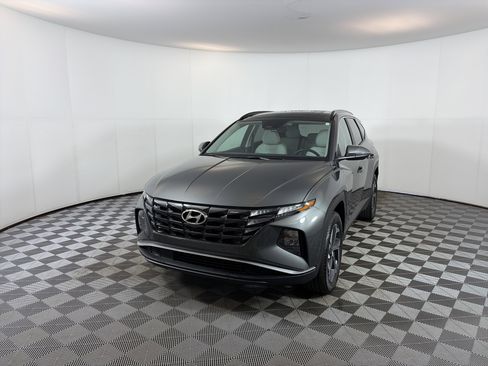 Certified 2024 Hyundai Tucson SEL image 2