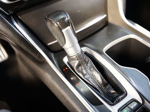 Used 2020 Honda Accord Sport image 18