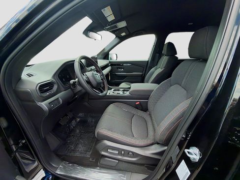 New 2026 Honda Pilot Sport image 17