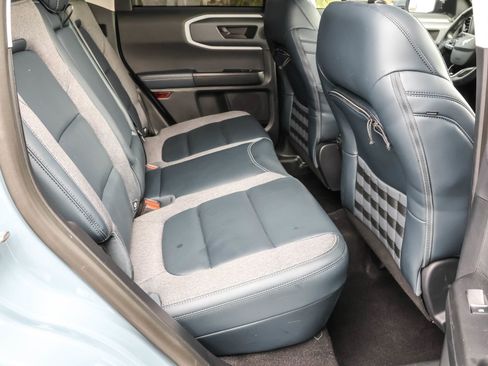 Used 2023 Ford Bronco Sport Outer Banks w/ Tech Package image 39