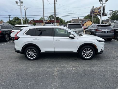 Used 2025 Honda CR-V EX image 11