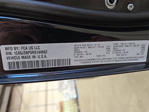 Used 2024 Jeep Wagoneer L Series II w/ Flexible Seating Group image 35