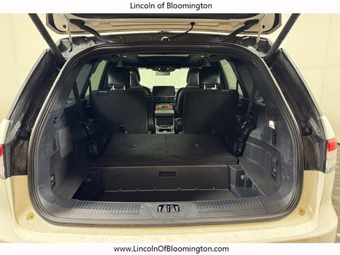 Certified 2025 Lincoln Aviator Black Label image 62