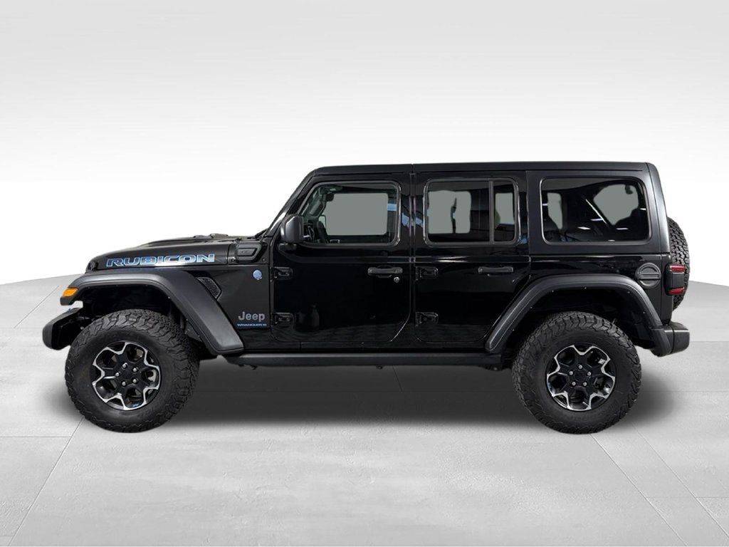 Used 2023 Jeep Wrangler Unlimited Rubicon 4xe w/ Cold Weather Group AWD/4WD image 10