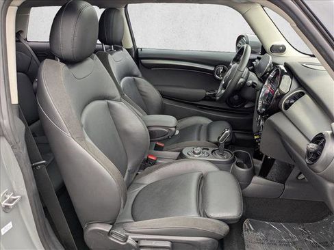 Used 2023 MINI Cooper SE image 23