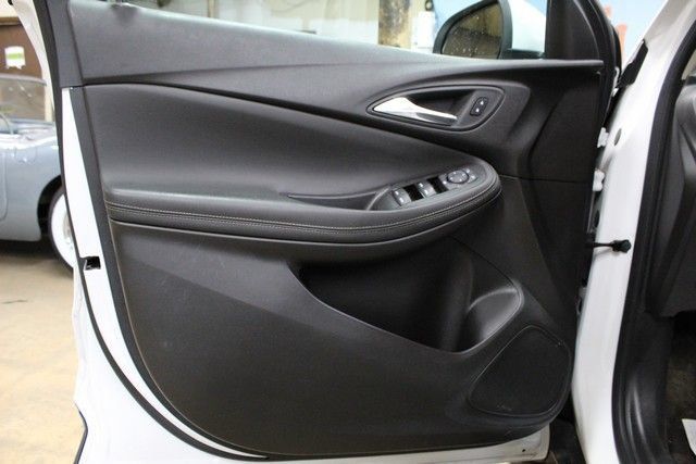 Used 2024 Buick Encore GX Preferred FWD image 15