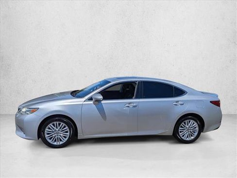 Used 2014 Lexus ES 350 w/ Premium Package FWD image 9