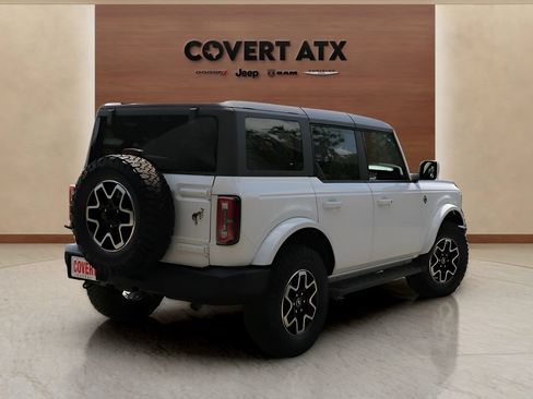 Used 2024 Ford Bronco Outer Banks AWD/4WD image 6