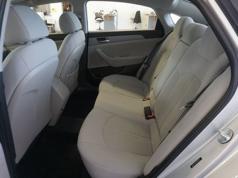 Used 2018 Hyundai Sonata ECO image 18