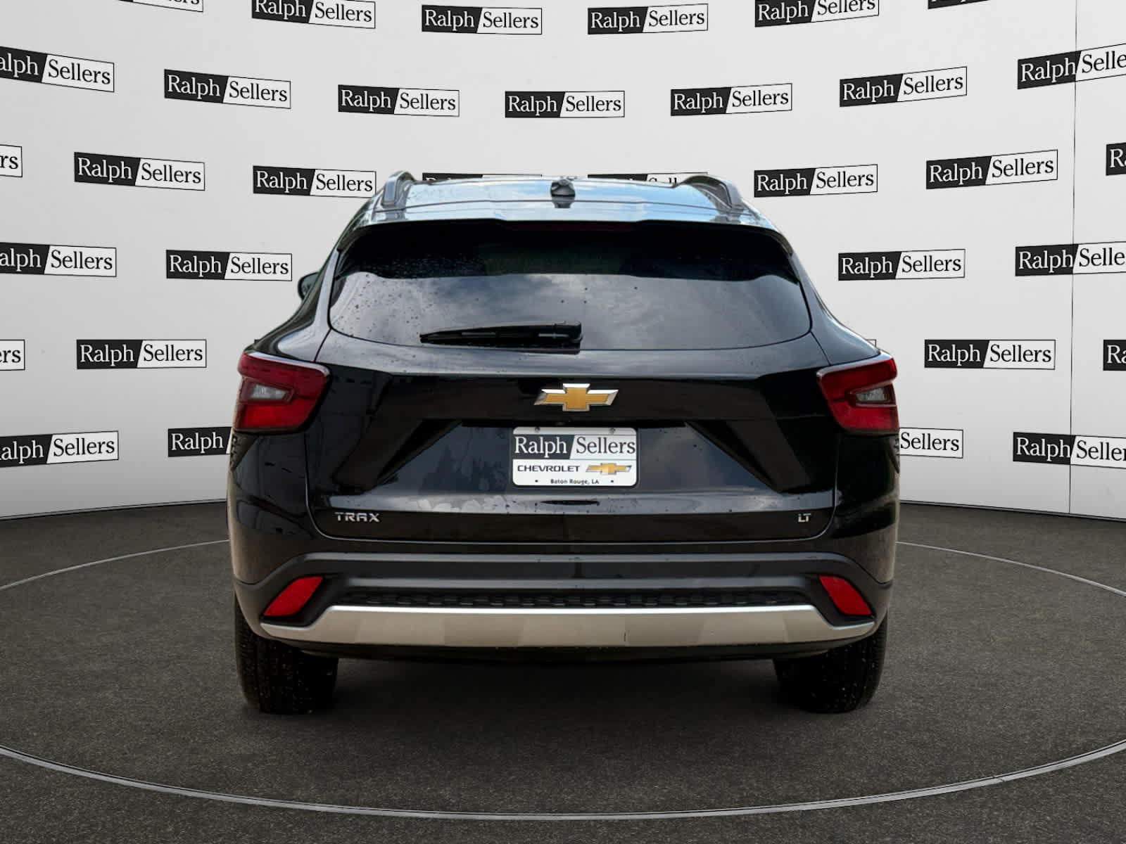 Used 2025 Chevrolet Trax LT w/ LT Convenience Package FWD image 5
