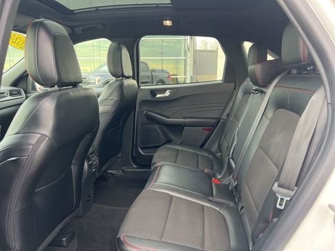 Used 2024 Ford Escape ST-Line w/ Tech Pack #1 image 17