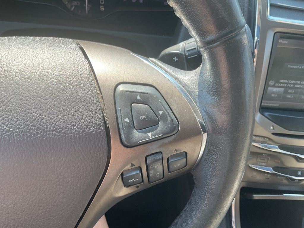 Used 2014 Lincoln MKX FWD w/ Equipment Group 102A image 24