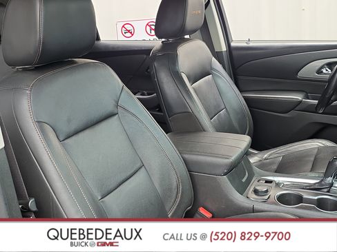Used 2020 Chevrolet Traverse RS FWD image 27