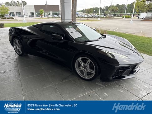 Used 2021 Chevrolet Corvette Stingray Convertible w/ 1LT image 1