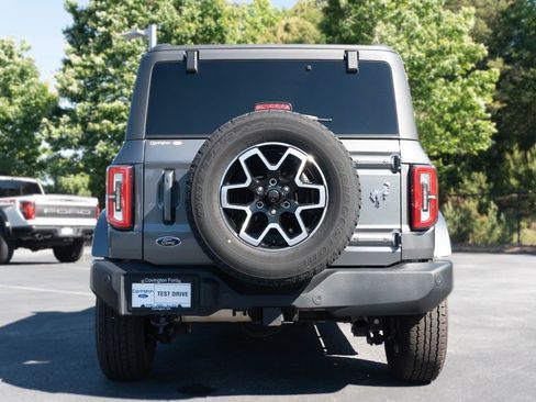 Used 2024 Ford Bronco Outer Banks AWD/4WD image 10