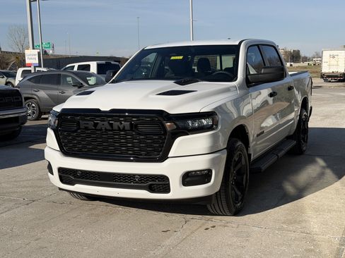 New 2026 RAM 1500 Express image 16