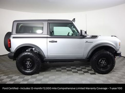 Used 2021 Ford Bronco Black Diamond AWD/4WD image 2