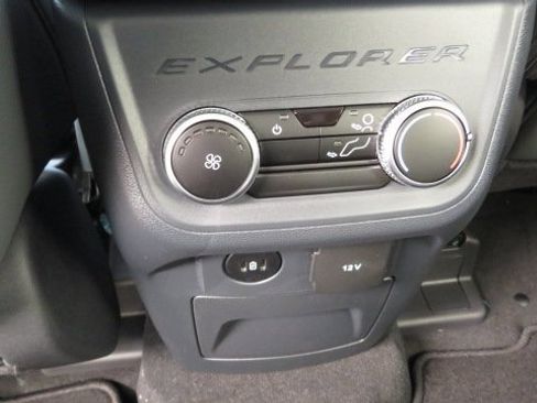 New 2026 Ford Explorer Active image 17