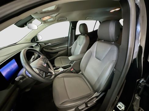 Used 2025 Buick Encore GX Preferred image 13