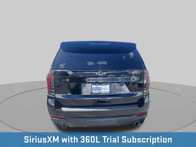 Used 2025 Chevrolet Suburban Z71 AWD/4WD image 4