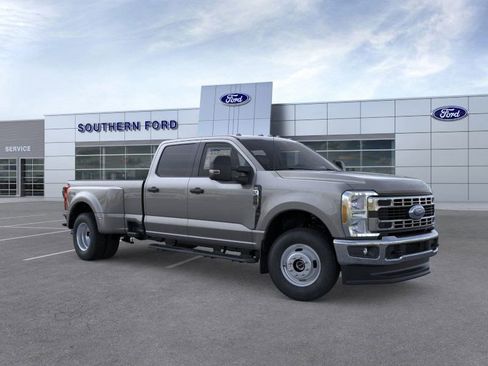 New 2026 Ford F350 XLT AWD/4WD image 8